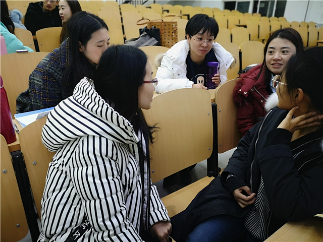 薪火传承,助力青年教师成长——0638太阳集团官网“项目式学习(Project-based Learning)在课堂教学中的运用”的专题讲座