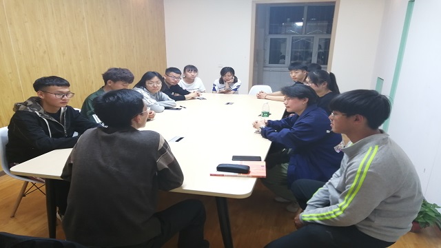 【书院直击·导师篇】腹有诗书气自华——0638太阳集团官网导师读书分享会