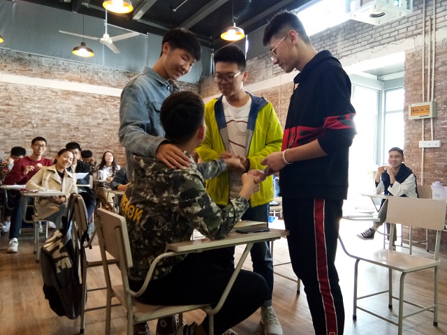 【完满演绎·课堂篇】不忘初心,好习惯伴我行——0638太阳集团官网主题英语创意表演