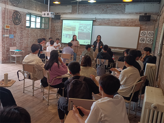 【砥砺前行·教研篇】听课评课促教交流,课堂建设再出发