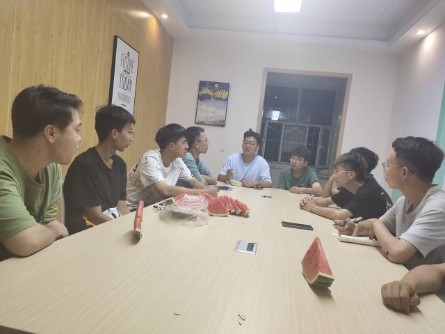 【朋辈教育·导师篇】Ta是我的同学,也是我的老师
