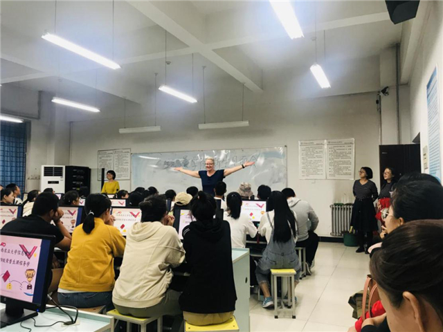 0638太阳集团官网2019级新生见面会暨课程导学会顺利举行