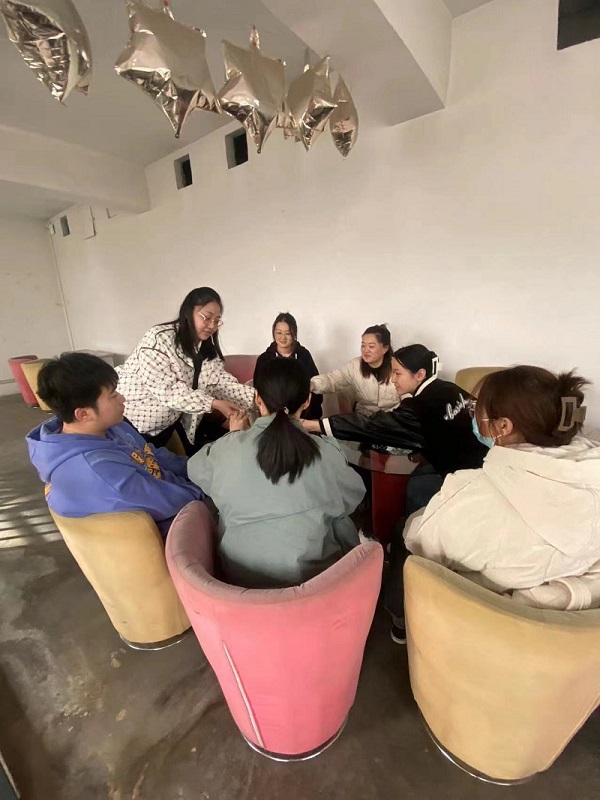 【书院直击·导师篇】I Talk英语角第三期之趣味英文绕口令烫嘴挑战