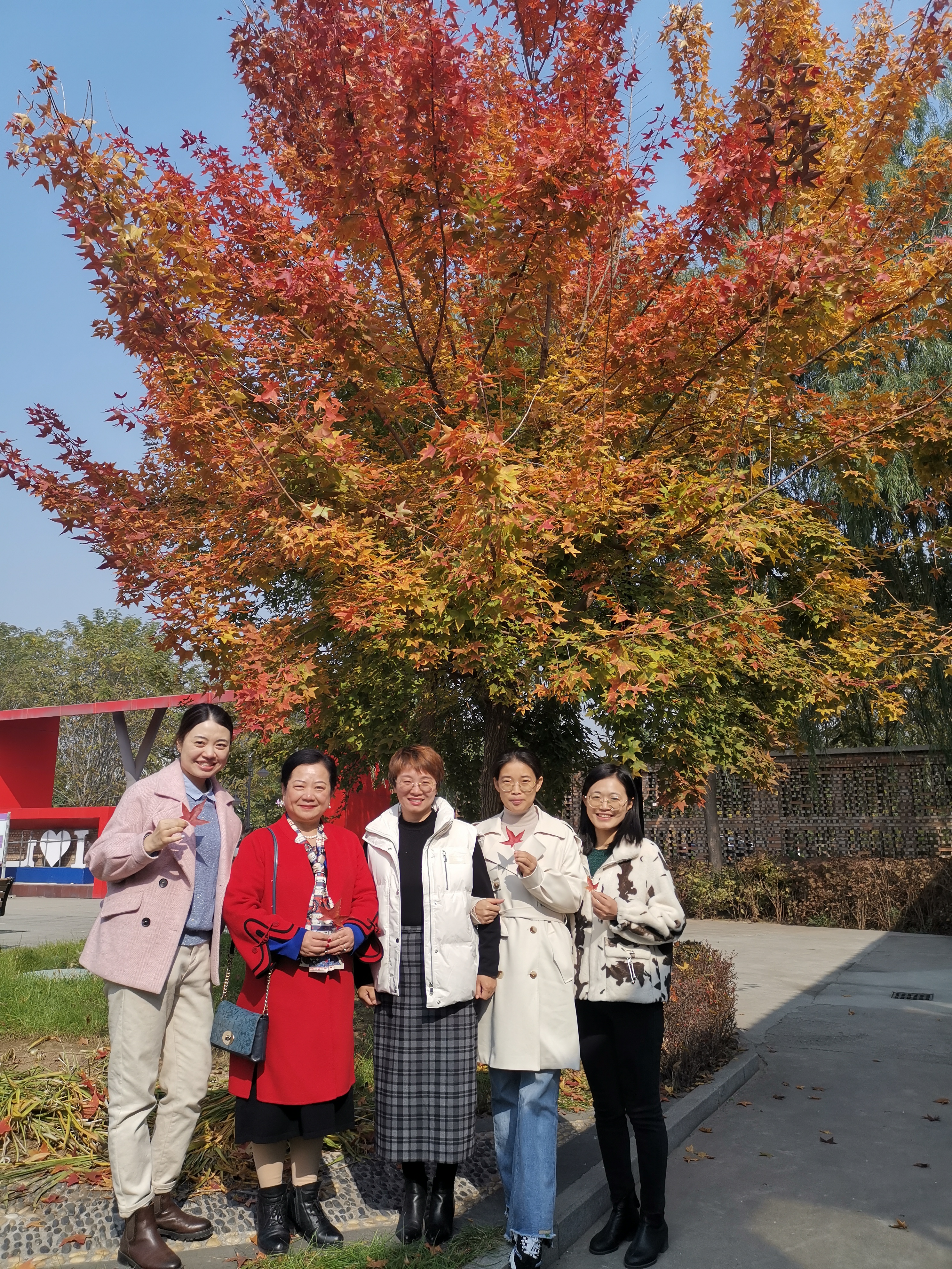 【名师指导·教研篇】聚焦课程思政 担当育人使命——国家级精品课程负责人曾利娟教授莅临0638太阳集团官网指导课程思政建设
