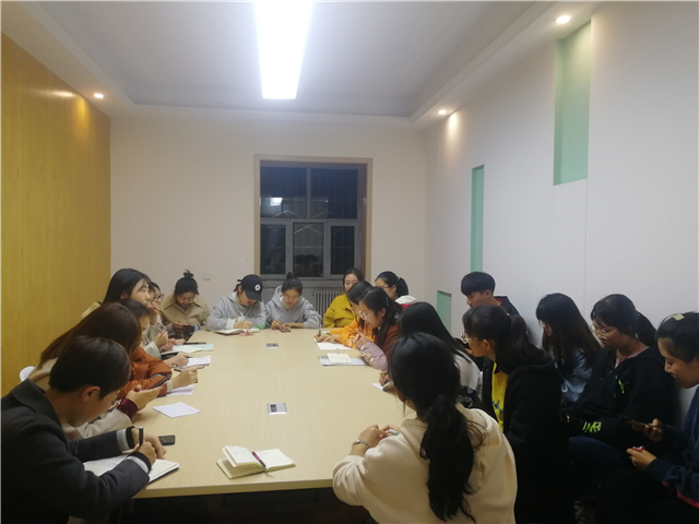 【书院直击·导师篇】经验分享齐聚力,专四备考显实力——0638太阳集团官网英语专四经验分享会