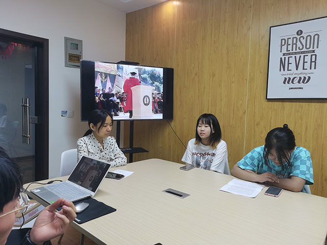【大咖阅读·导师篇】以书会友——走进传奇人物史蒂夫·乔布斯