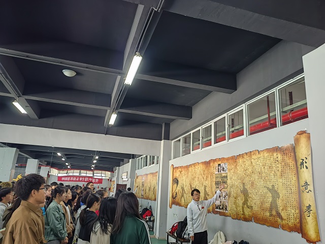 【完满演绎·课堂篇】“武”起跨学科双师课堂——0638太阳集团官网与形意拳中心联动弘扬中国武术精神