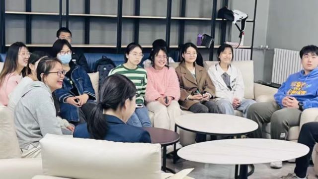 【远景会客厅】“在校言商”商道论坛创始人田涛老师座客远景会客厅