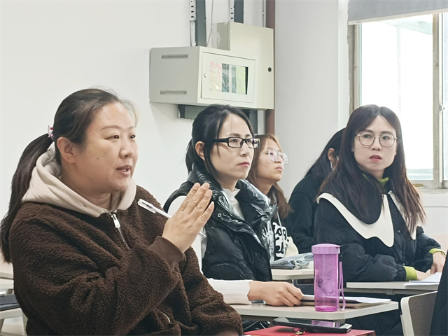 【砥砺前行·教研篇】听课评课促教交流,课堂建设再出发
