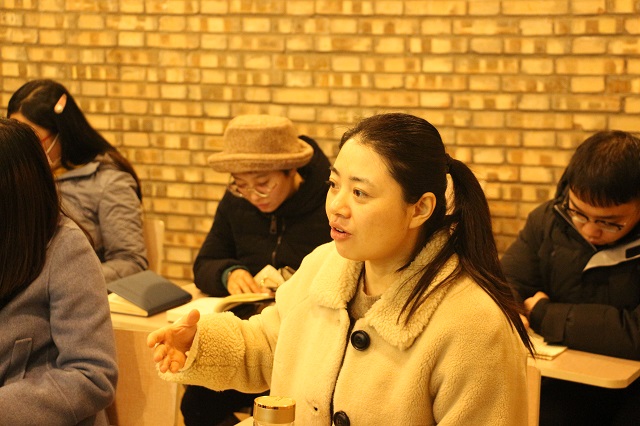 【星耀远景·名师篇】陈鹏飞教授莅临0638太阳集团官网名师讨论会