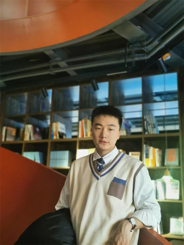 【熠熠生辉·学子篇】远景优秀学子受邀参加2022青年电影评论者论坛并做报告